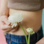 Microbiota intestinale e alimentazione. Ecco cosa devi mangiare per tenerlo in equilibrio!